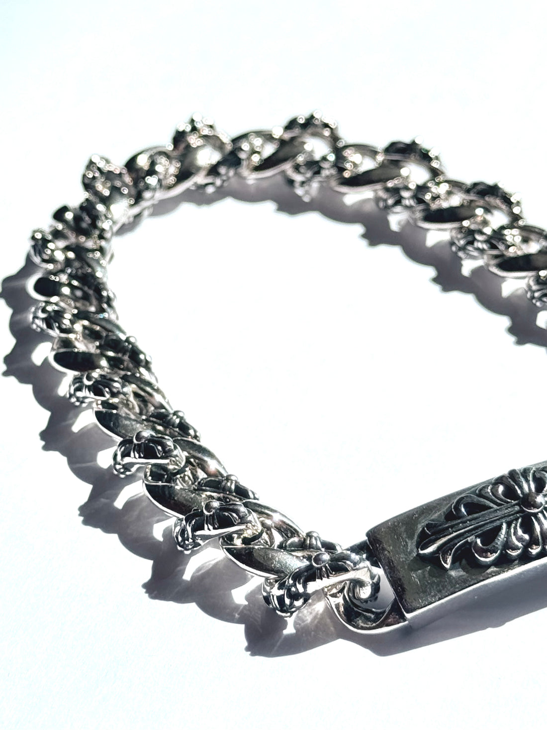 THE GOTHIC SOVEREIGN BRACELET Slim