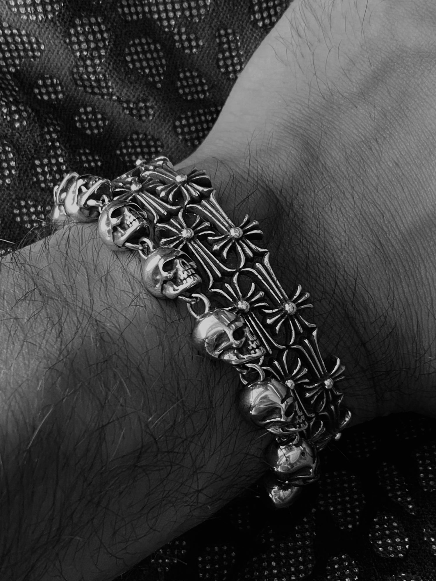 SKULLS BRACELET